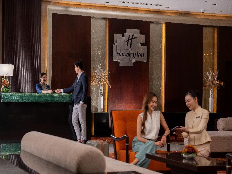 Holiday Inn Bangkok Silom image