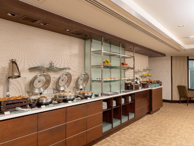 Holiday Inn Bangkok Silom image