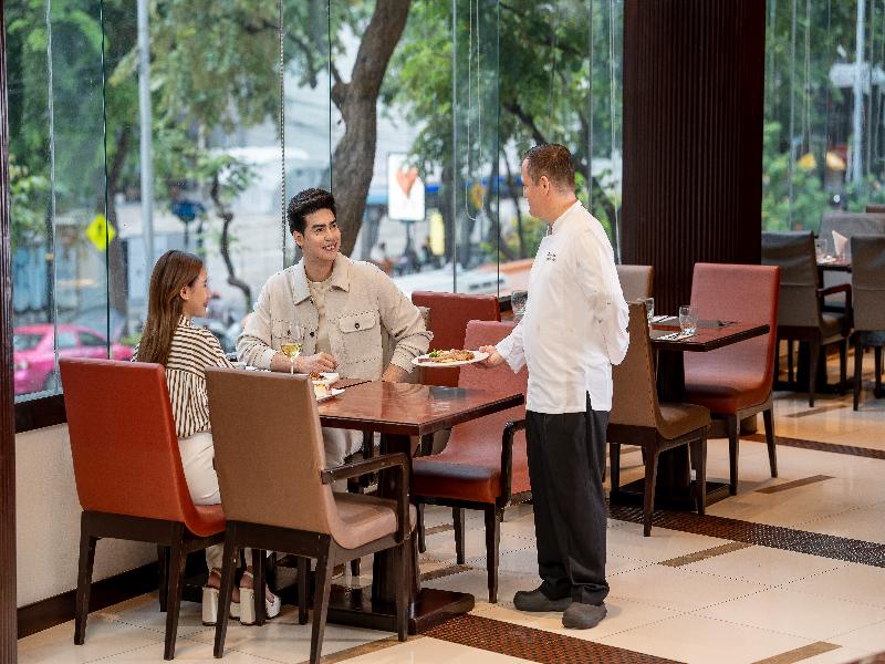 Holiday Inn Bangkok Silom image
