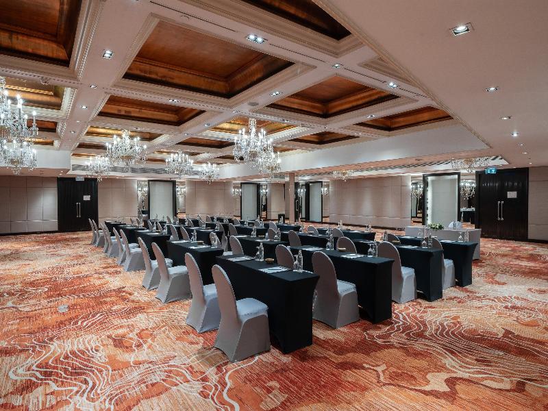 Holiday Inn Bangkok Silom image