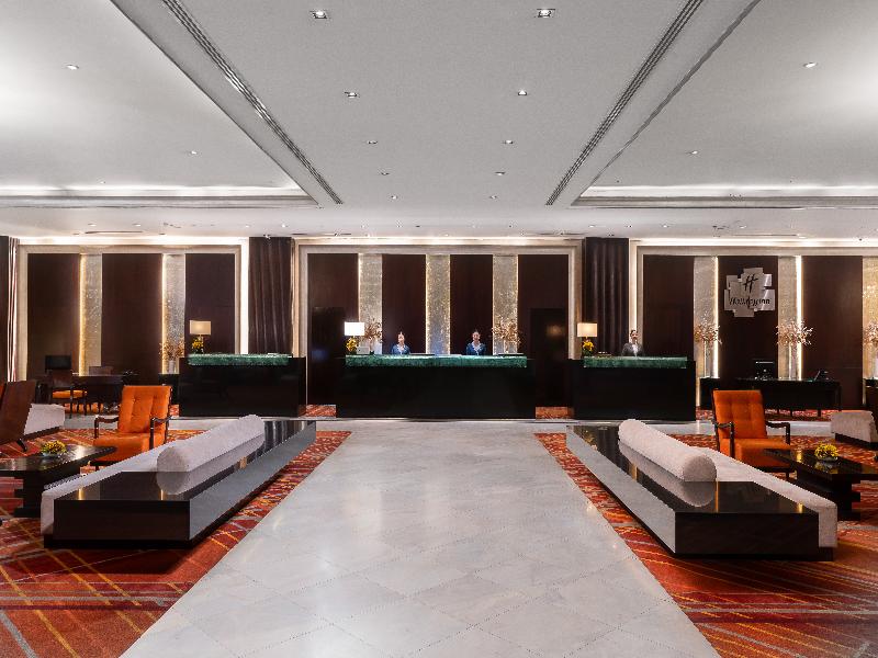 Holiday Inn Bangkok Silom image