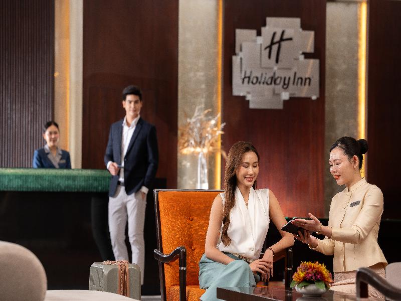 Holiday Inn Bangkok Silom image