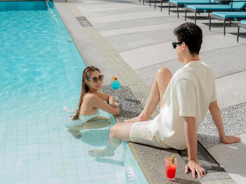 Holiday Inn Bangkok Silom image