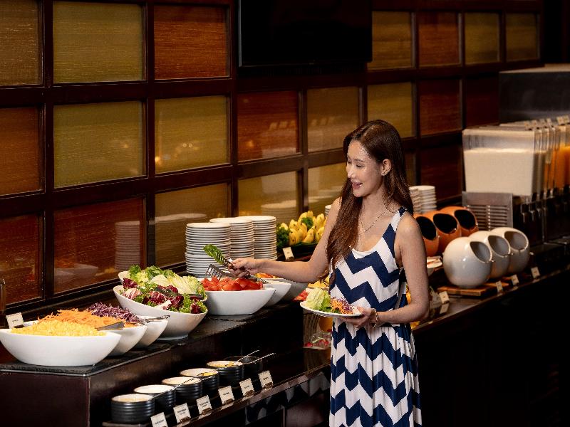 Holiday Inn Bangkok Silom image