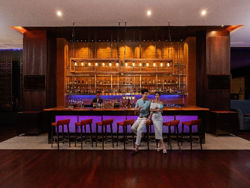Holiday Inn Bangkok Silom image