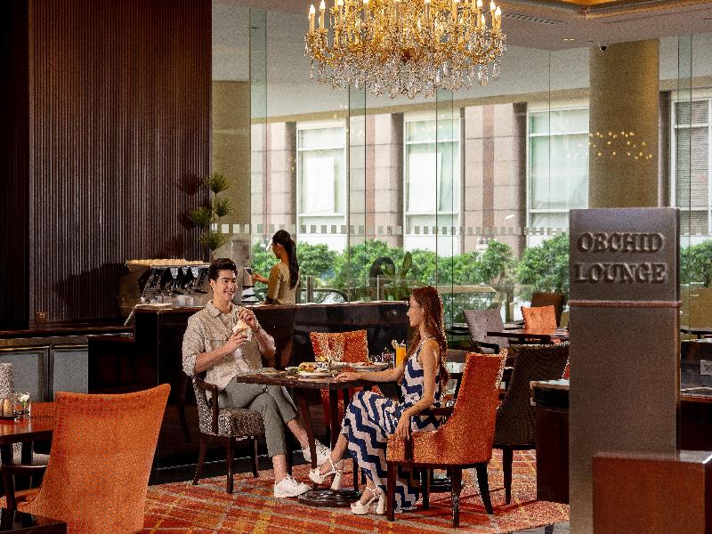 Holiday Inn Bangkok Silom image
