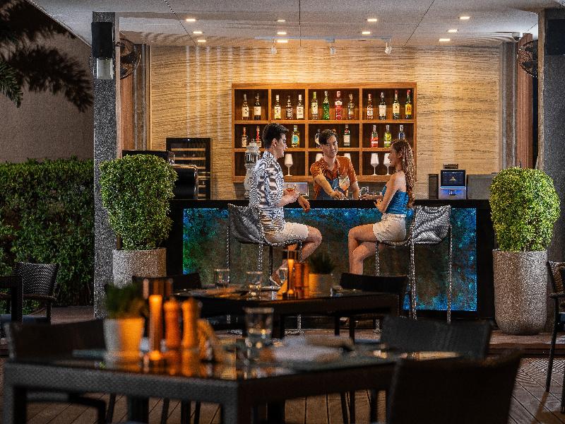 Holiday Inn Bangkok Silom image