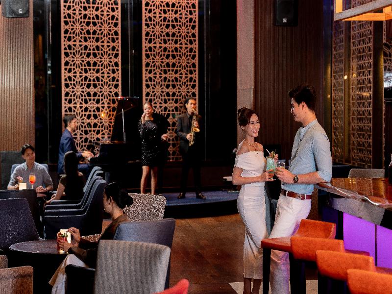 Holiday Inn Bangkok Silom image