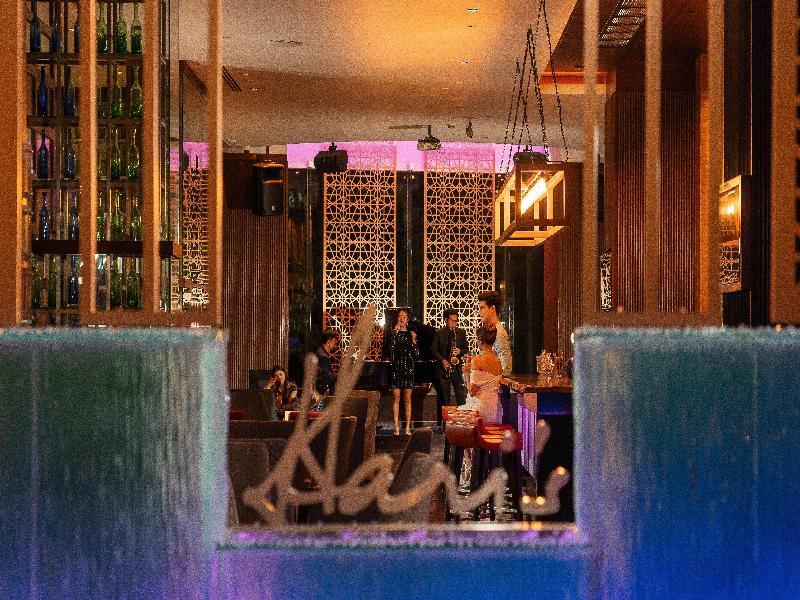 Holiday Inn Bangkok Silom image