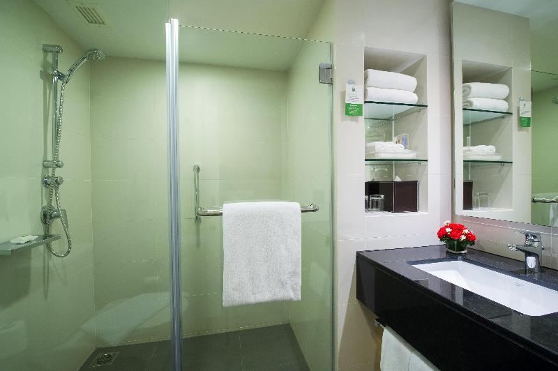 Holiday Inn Bangkok Silom image