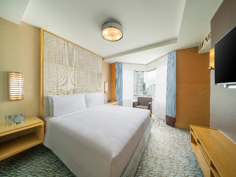 Holiday Inn Bangkok Silom image