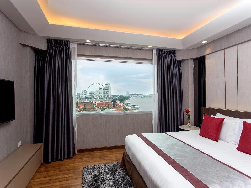 Ramada Plaza by Wyndham Bangkok Menam Riverside image