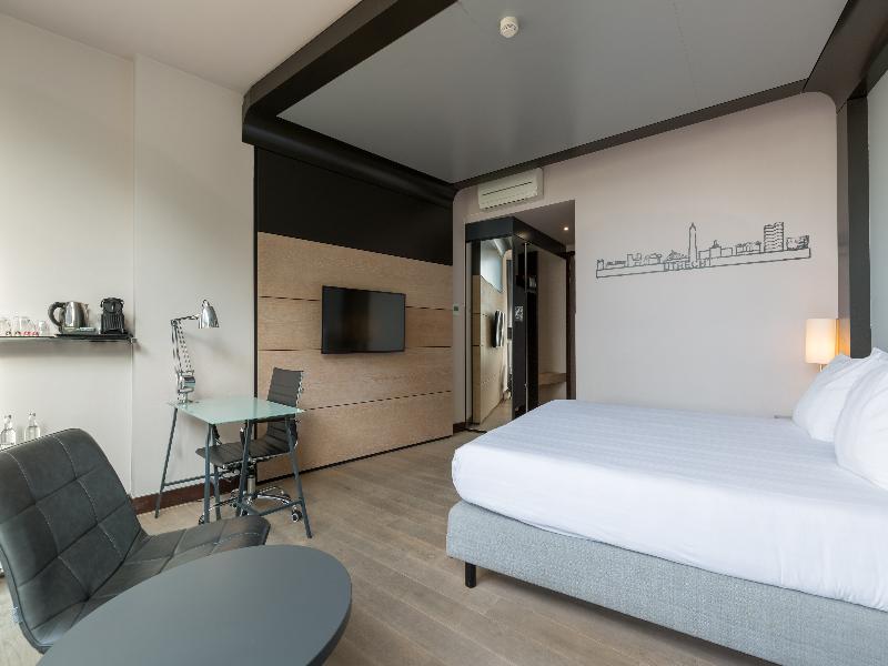 Leonardo Hotel Utrecht City Center image