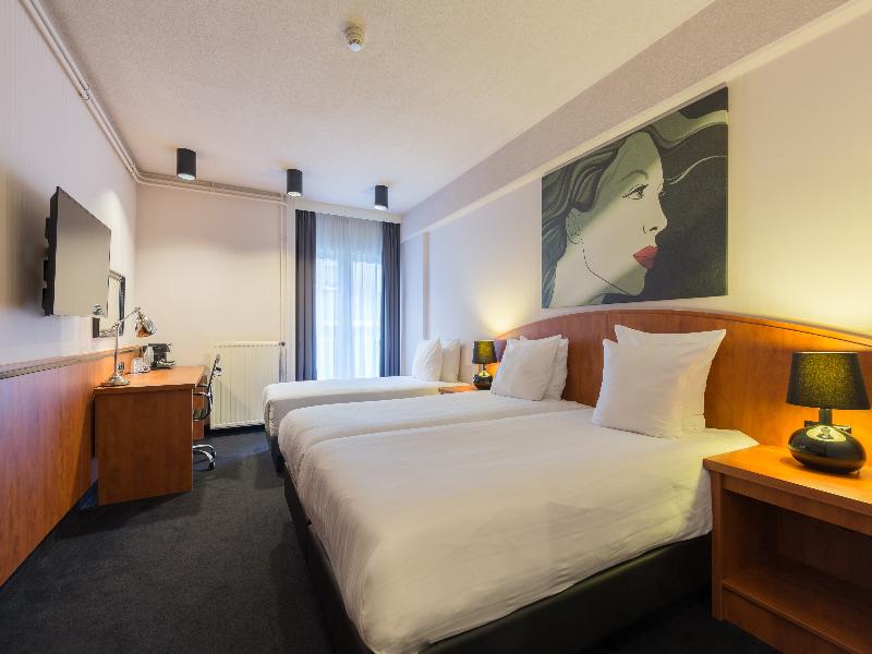 Leonardo Hotel Utrecht City Center image