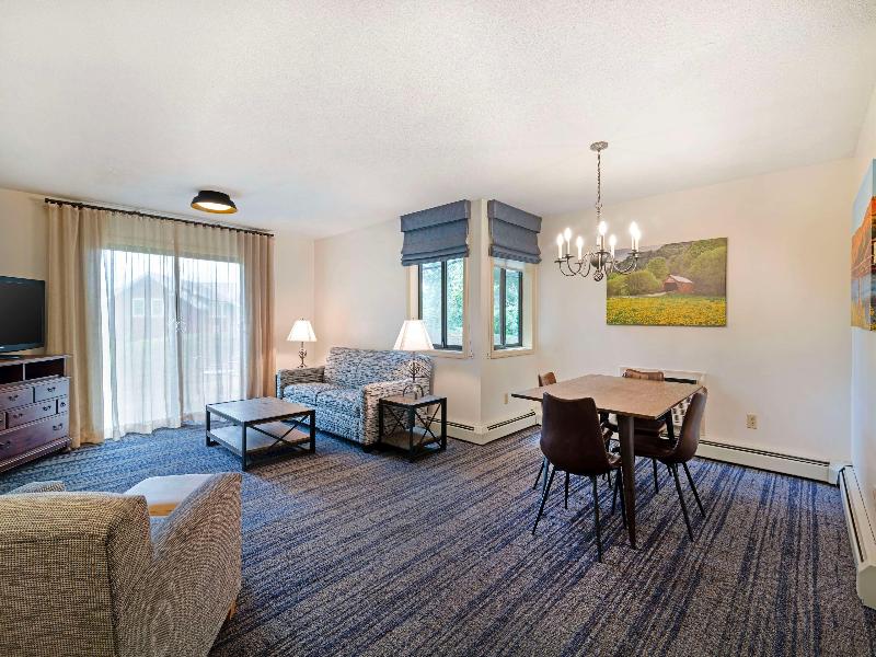 Best Western Inn & Suites Rutland-Killington image