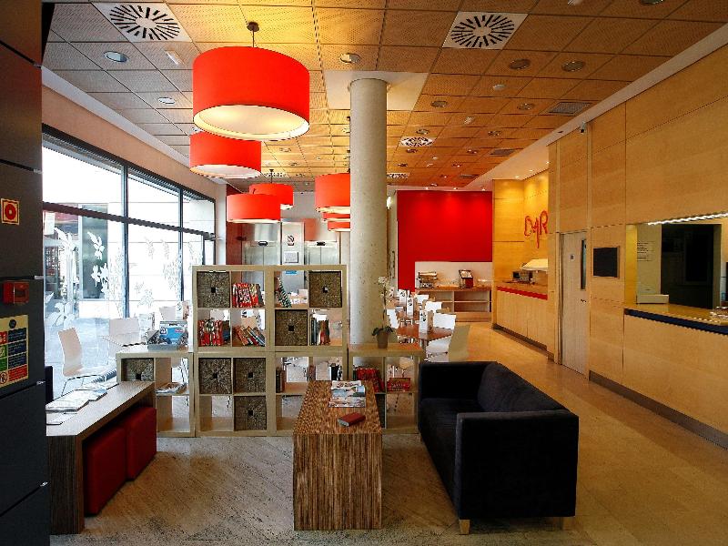 Travelodge Madrid Arturo Soria image