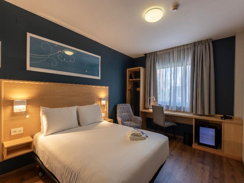 Travelodge Madrid Torrelaguna image