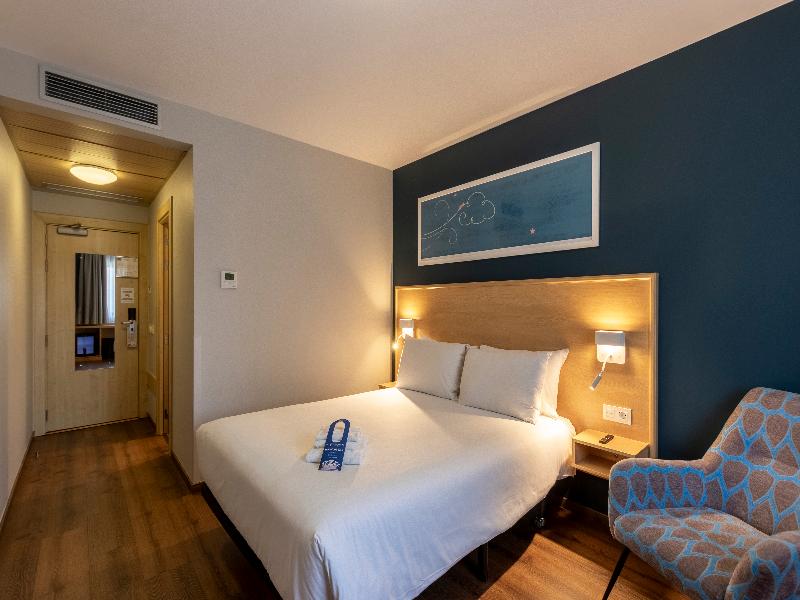 Travelodge Madrid Torrelaguna image