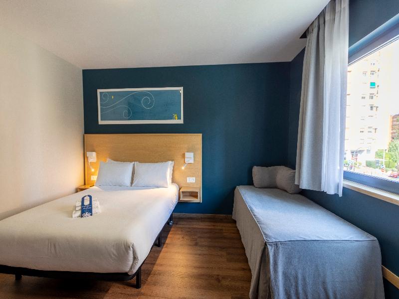 Travelodge Madrid Torrelaguna image