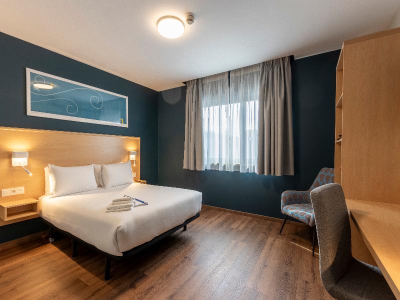 Travelodge Madrid Torrelaguna image
