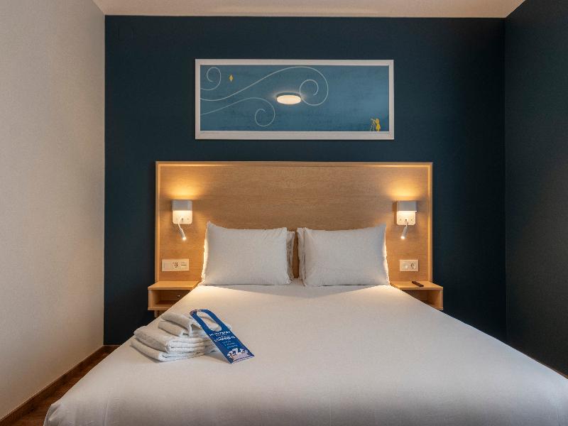 Travelodge Madrid Torrelaguna image