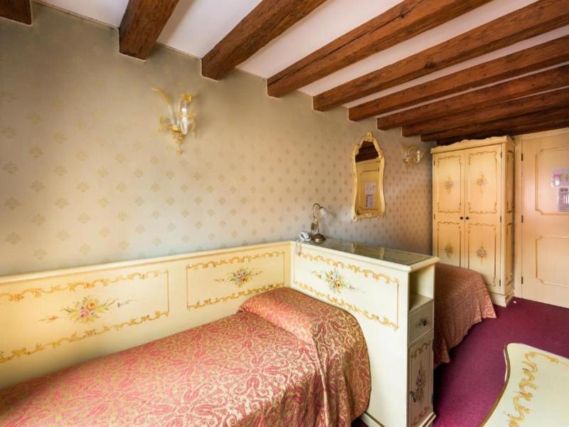Locanda Al Leon image