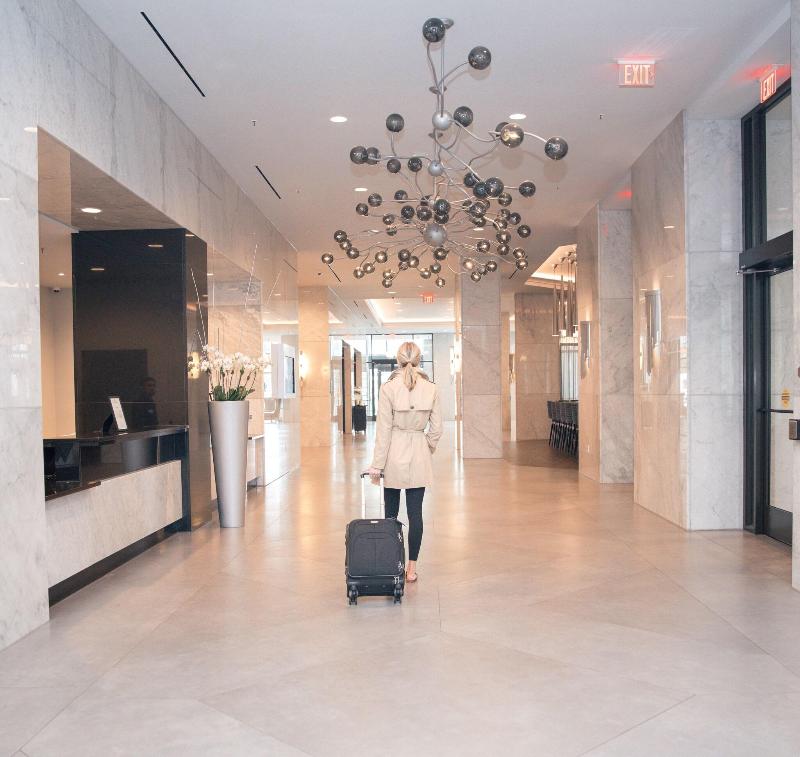 The Jung Hotel & Residences image