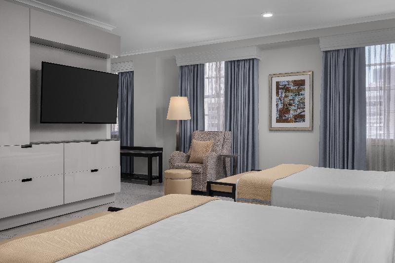 The Jung Hotel & Residences image