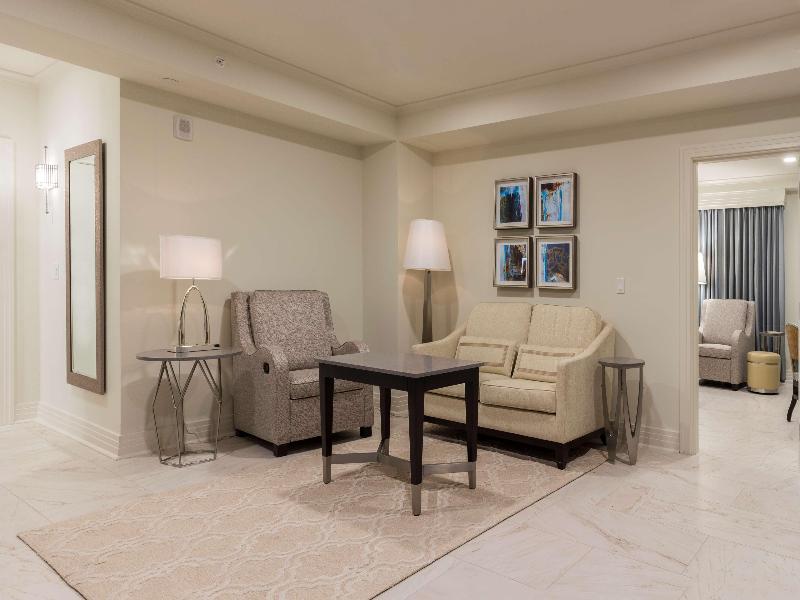 The Jung Hotel & Residences image