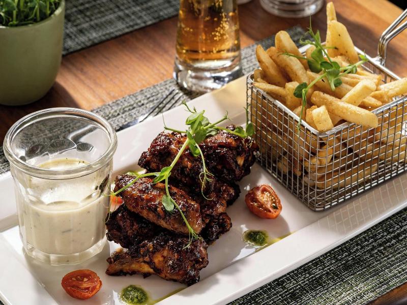 Protea Hotel Cape Town Waterfront Breakwater Lodge image