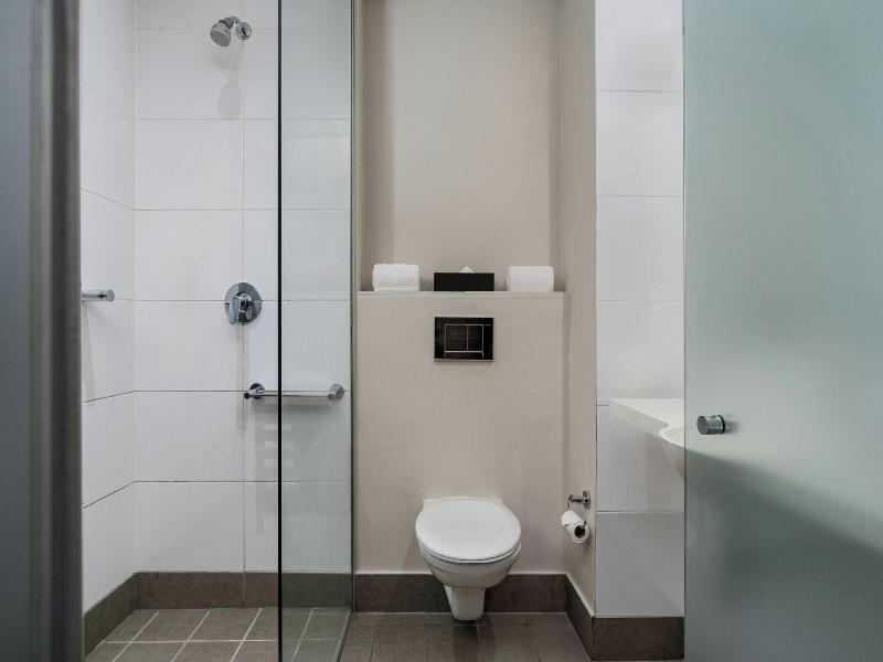 Protea Hotel Cape Town Waterfront Breakwater Lodge image