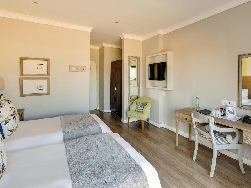 Protea Hotel Stellenbosch image