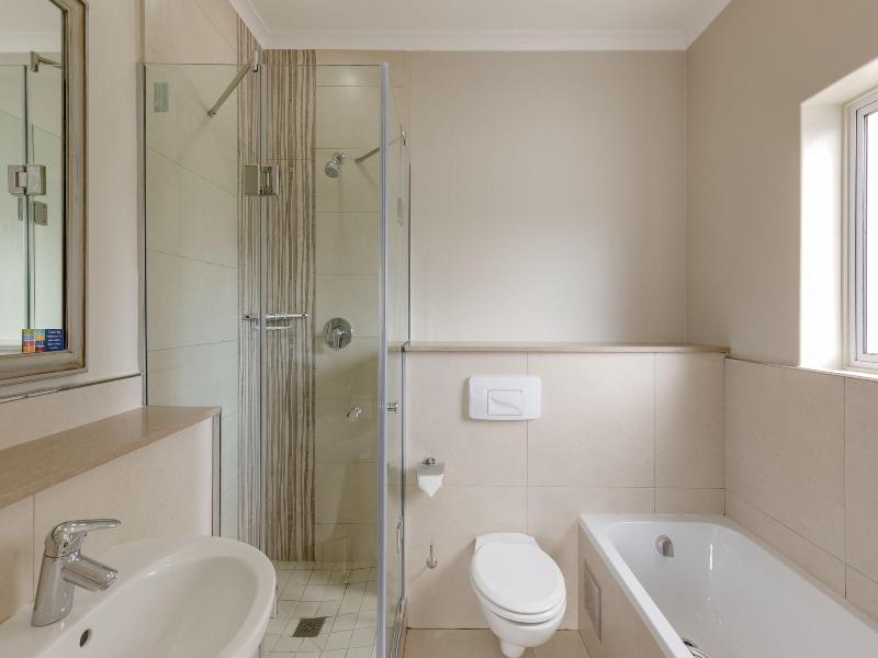 Protea Hotel Stellenbosch image