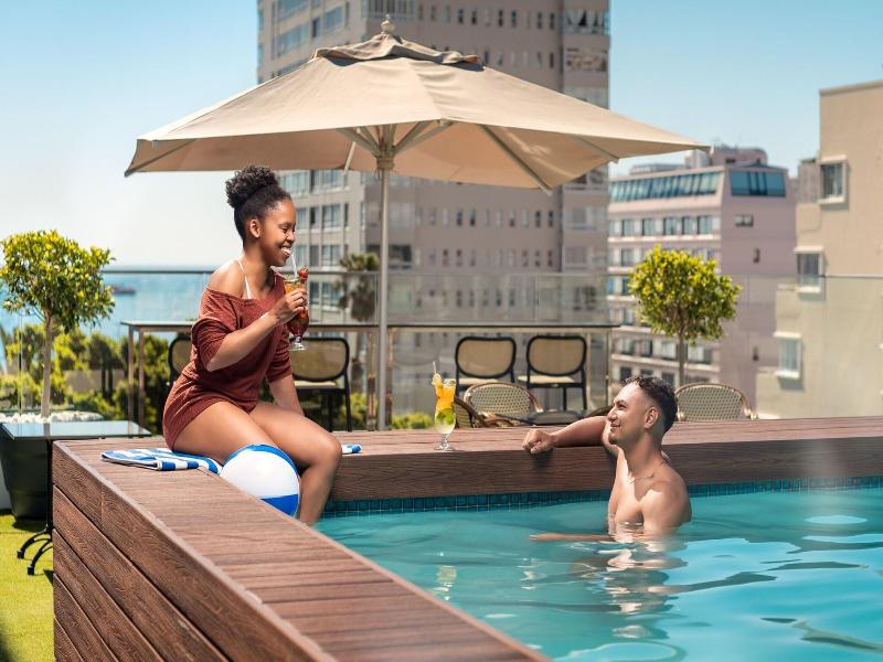 Protea Hotel Cape Town Sea Point image