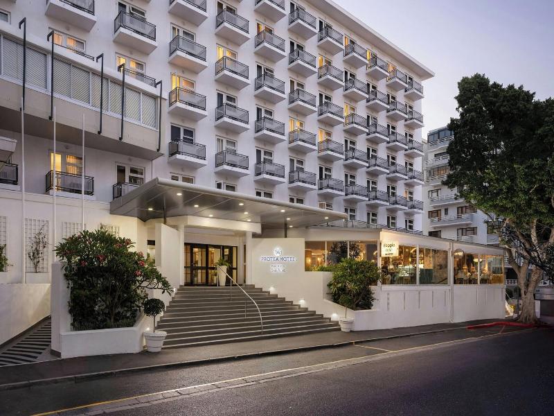Protea Hotel Cape Town Sea Point image