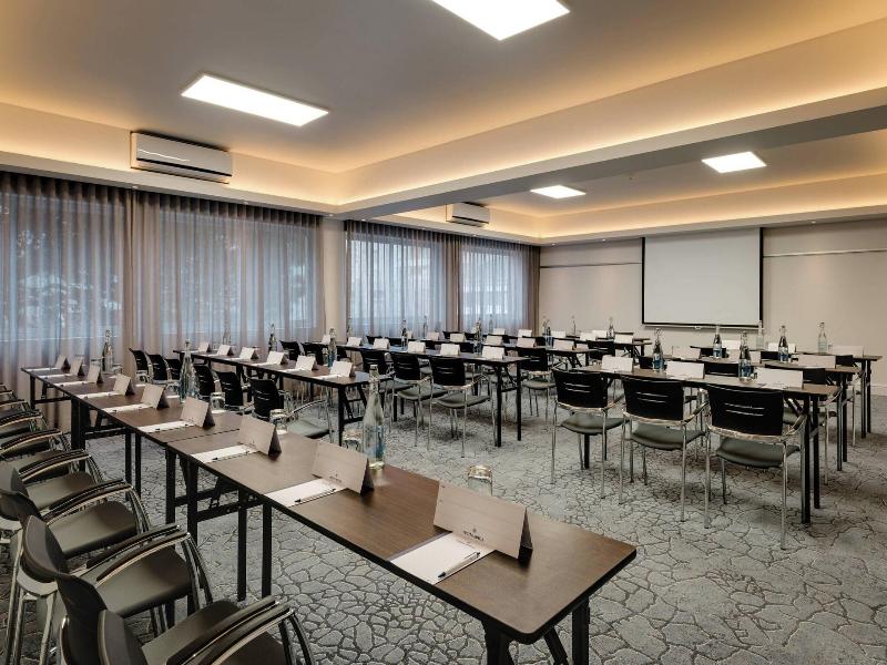 Protea Hotel Cape Town Sea Point image