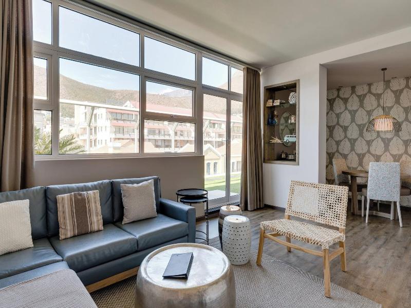Protea Hotel Cape Town Sea Point image