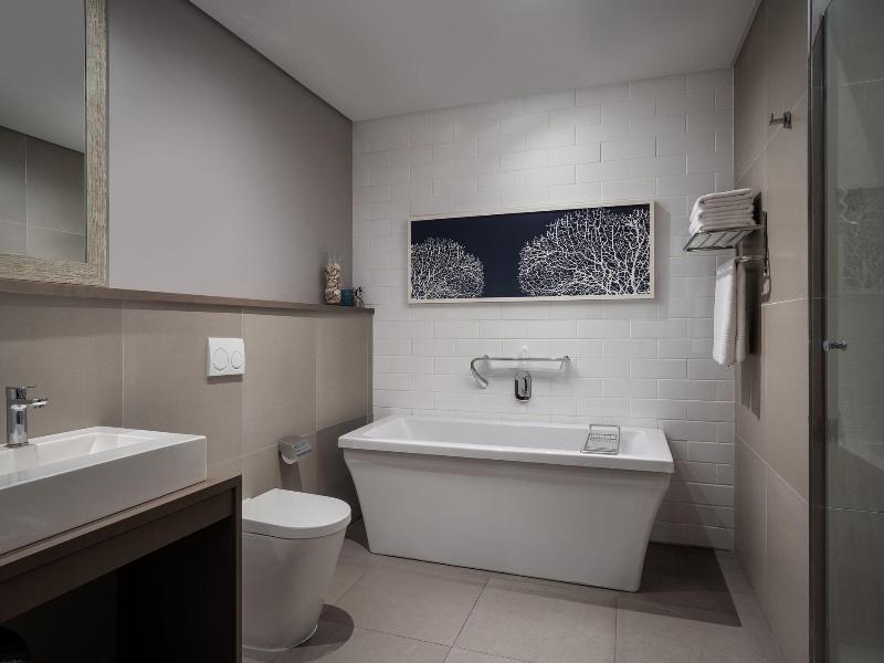 Protea Hotel Cape Town Sea Point image