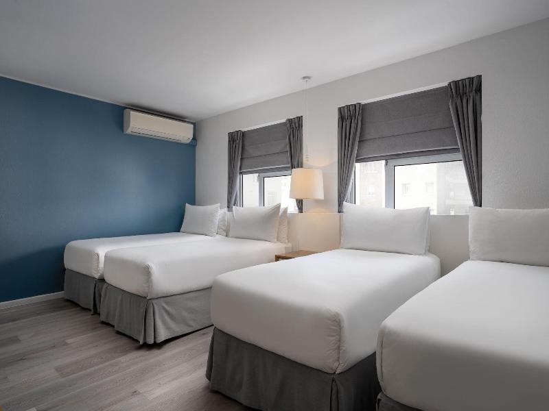 Protea Hotel Cape Town Sea Point image