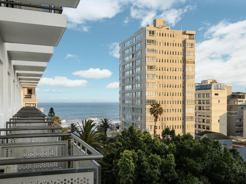 Protea Hotel Cape Town Sea Point image