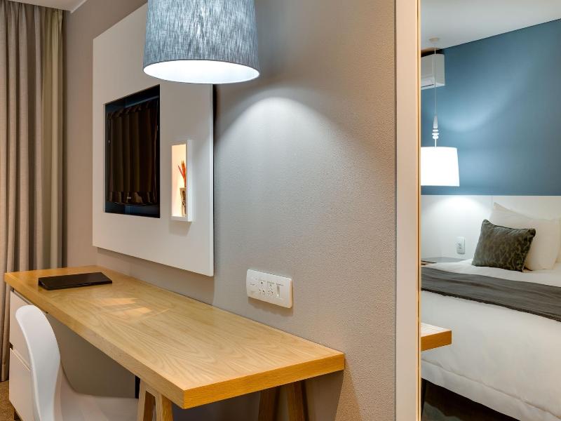 Protea Hotel Cape Town Sea Point image