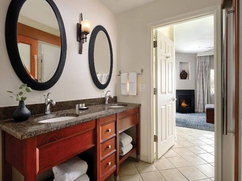 Sheraton Desert Oasis image