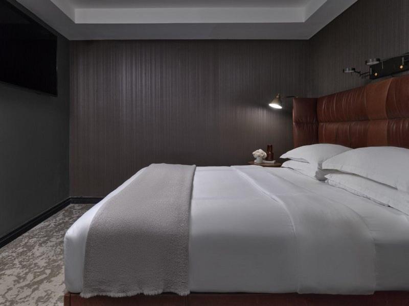 Hotel Aka Boston Common image