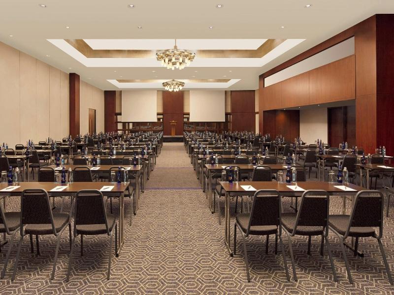 Sheraton Istanbul Levent image