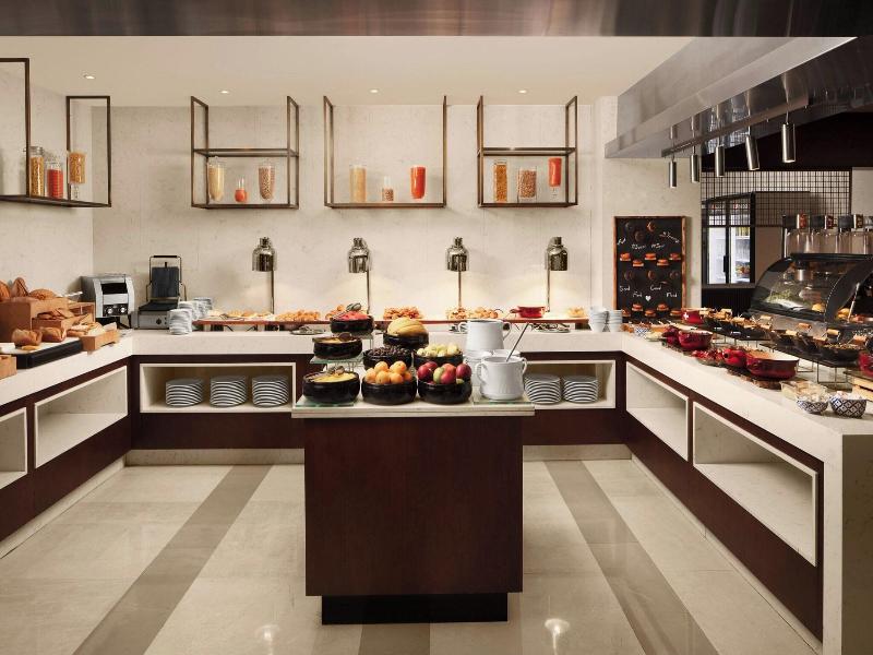 Sheraton Istanbul Levent image