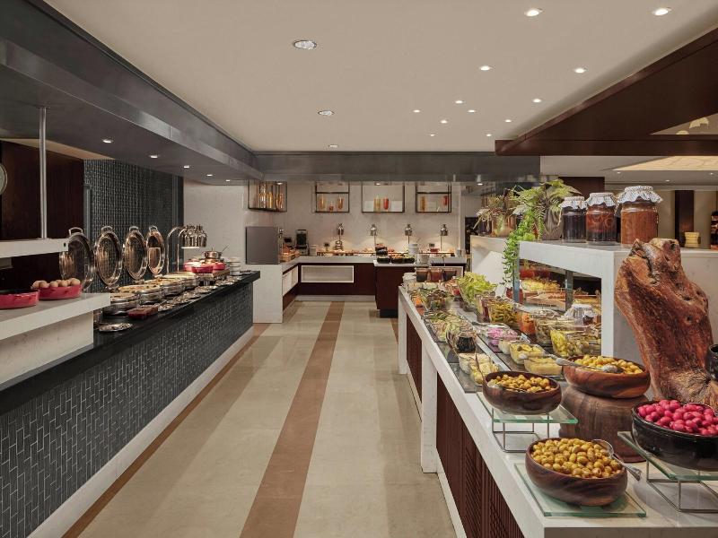 Sheraton Istanbul Levent image