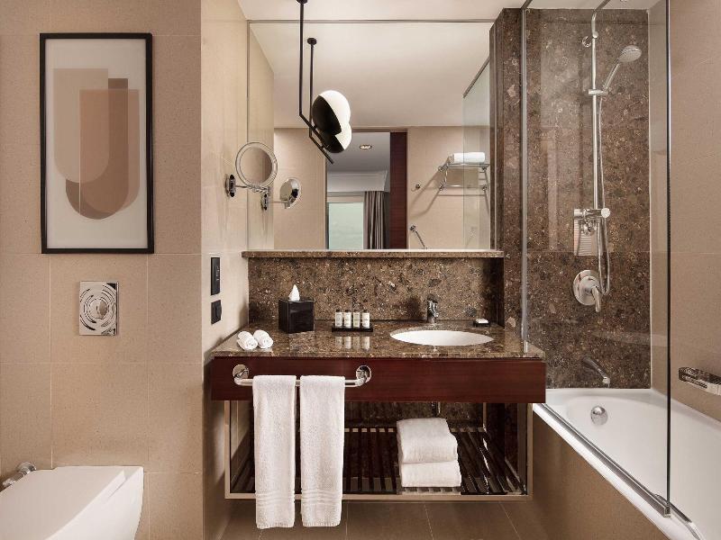 Sheraton Istanbul Levent image