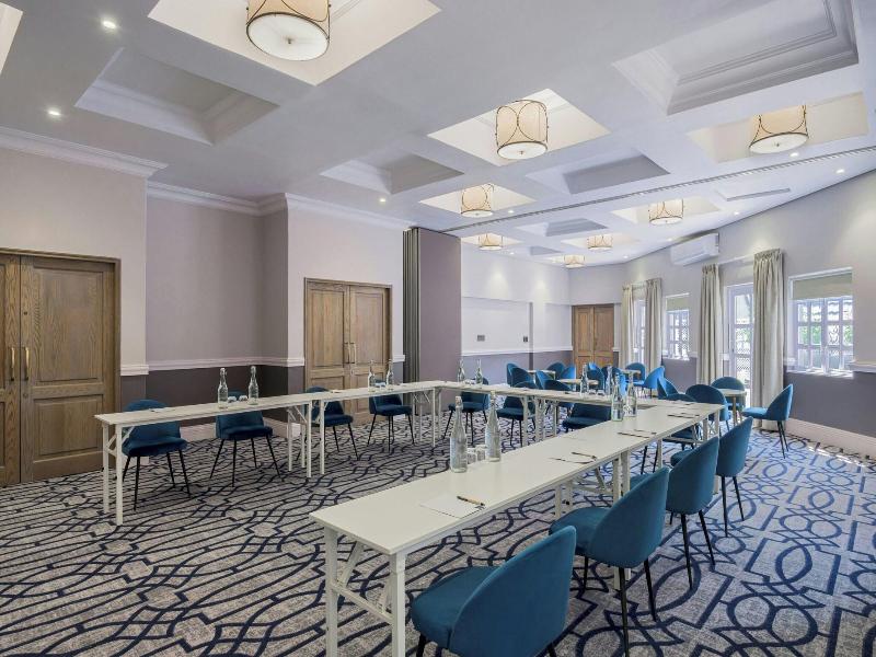 Protea Hotel Johannesburg Balalaika Sandton image