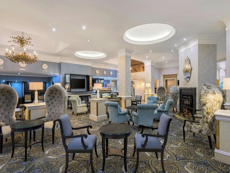 Protea Hotel Johannesburg Balalaika Sandton image