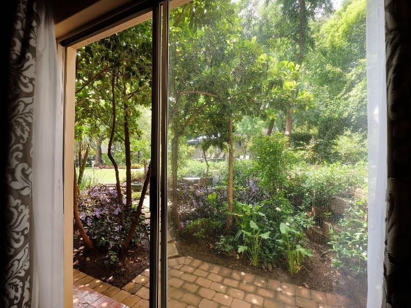 Protea Hotel Johannesburg Balalaika Sandton image